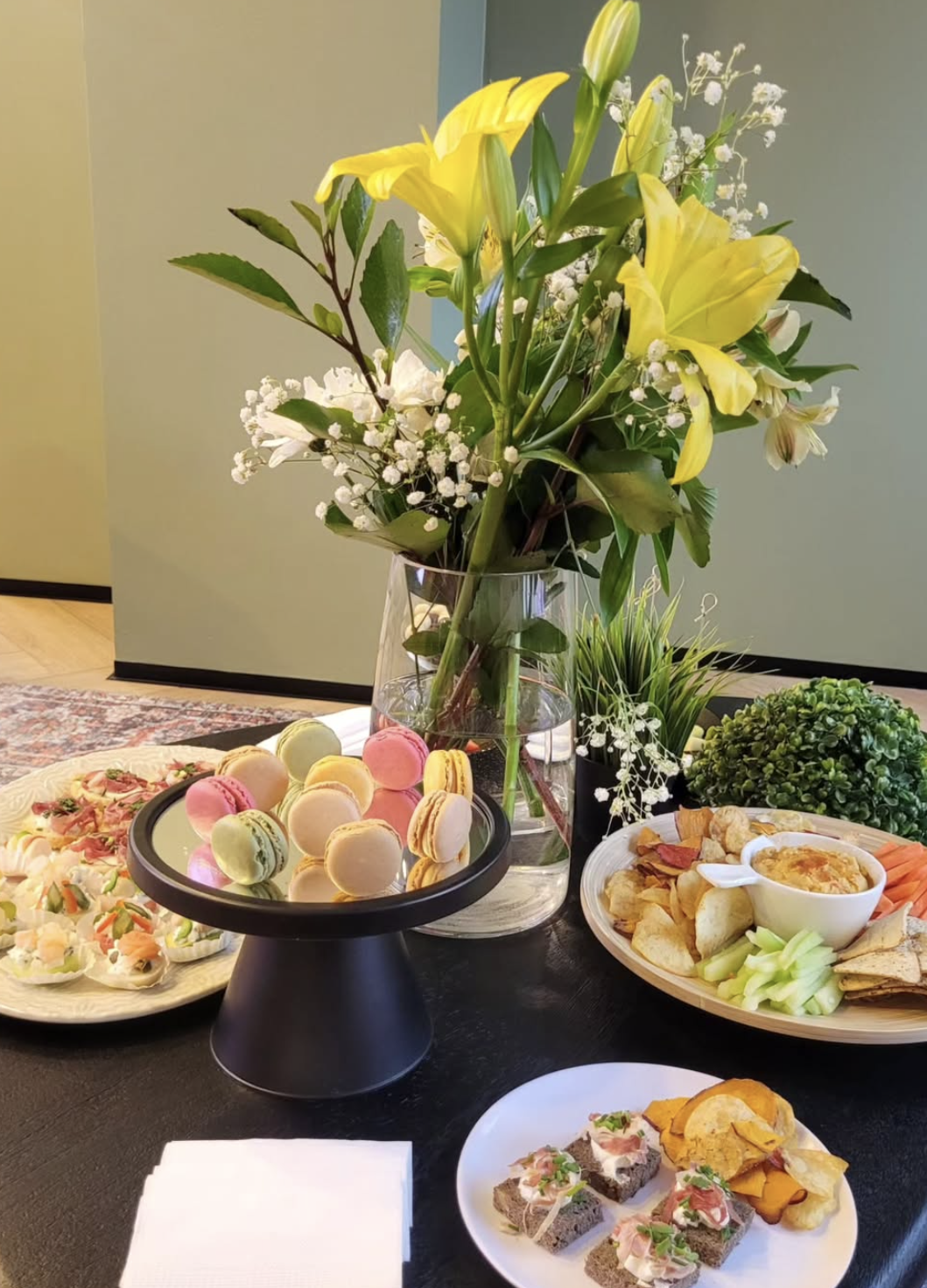Macarons y canapés Bistró